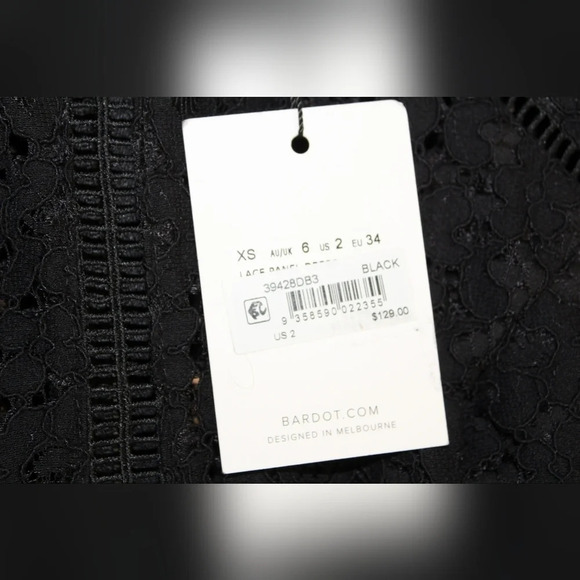 Bardot lace panel black dress, size X-small - Picture 4 of 11